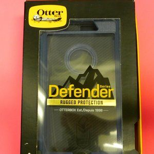 OtterBox Defender Series iPhone 7 or 8 case